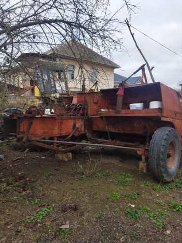 aqrar kend teserrufati texnika traktor satis bazari: Qiymət-4000 AZN. Real alıcılar üçün danışıq və razılaşmaya açıqdır