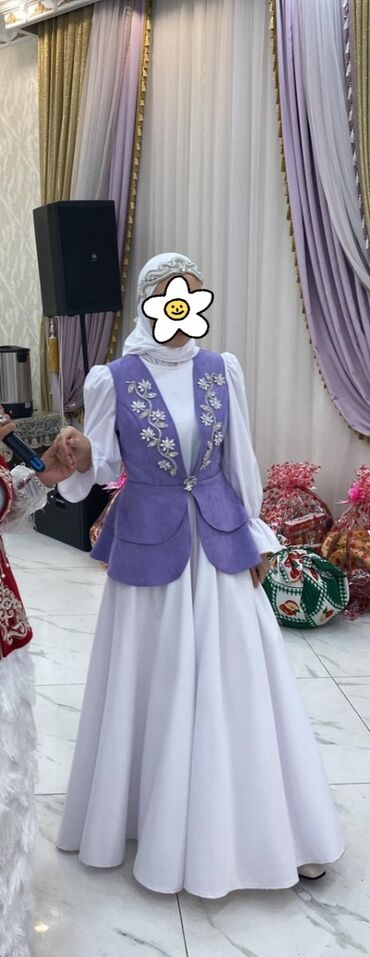 Платья: Платье на Кыз узатуу на прокат ! за сутки 1000сом. писать в ватсап