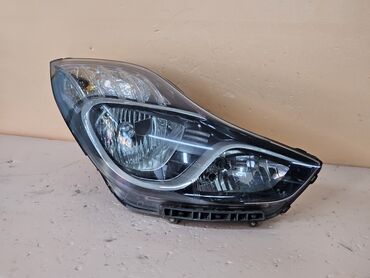Передние фары: Передняя правая фара Hyundai 2012 г., Б/у, Оригинал — 2