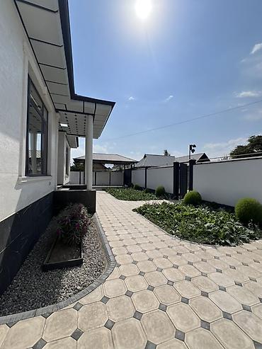 Продажа домов: 3 комнаты, 135 м², 4 соток, Бишкек, Новопавловка с. Риэлтор — 9
