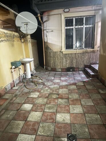 saray qesebesi evlerin satisi: 4 otaqlı, 120 kv. m, Kredit yoxdur, Orta təmir