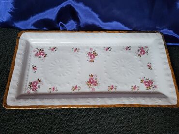 Ostali antikviteti: Tanjir Zajecar porcelan za posluzenja iz 70ih.godina. Tanjir za — 2