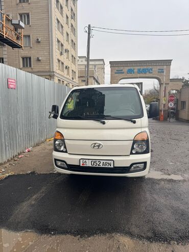 хюндай грандиор: Жеңил жүк ташуучу унаа, Hyundai, Стандарт, 1ге чейин т, Колдонулган