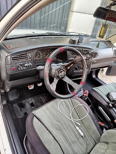 голф б4: Volkswagen Golf: 1993 г., 1.8 л, Механика, Бензин, Хэтчбэк — 6