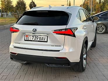 Lexus: Lexus NX: 2016 г., 2.5 л, Вариатор, Гибрид, Кроссовер — 2