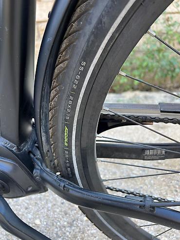 Elektrik velosipedlər: İşlənmiş Elektrik velosipedi 28", sürətlərin sayı: 10, 750 < Vt, Ünvandan götürmə — 16