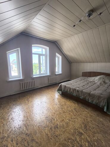 Продажа домов: Дом, 302 м², 7 комнат, Агентство недвижимости, Косметический ремонт — 17