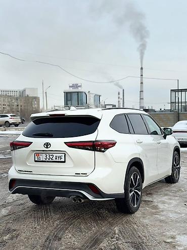 Toyota: Toyota Highlander: 2021 г., 3.5 л, Автомат, Бензин, Кроссовер — 4