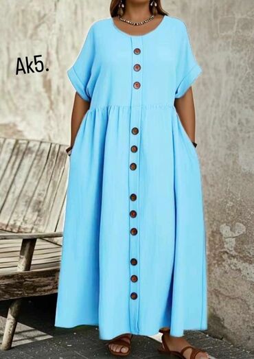 trenerke za punije dame: 5XL (EU 50), color - Multicolored, Short sleeves at lalafo.rs trenerke za punije dame: 5XL (EU 50), color - Multicolored, Short sleeves