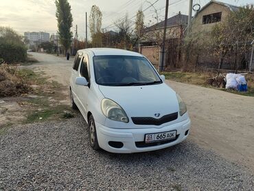 срочно срочно продам машину: Toyota Funcargo: 2003 г., 1.5 л, Автомат, Бензин, Вэн/Минивэн