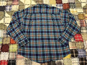 Köynəklər: Flanel köynək – düyməli, uzunqol - Material: 100% pambıq (etiketdə — 6