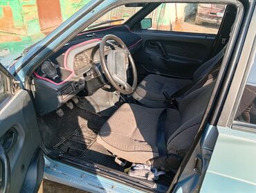 ВАЗ (ЛАДА): ВАЗ (ЛАДА) Samara: 2003 г., 1.5 л, Механика, Бензин, Седан — 8