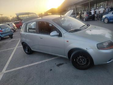 камри 35 2005: Chevrolet Kalos: 2005 г., Хэтчбэк — 3