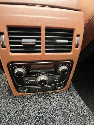 Jaguar: Jaguar XF: 2018 г., 2 л, Автомат, Дизель, Седан — 14