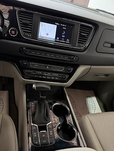 Kia: Kia Carnival: 2020 г., 2.2 л, Дизель, Минивэн — 10