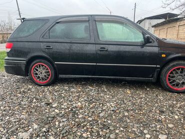 Toyota: Toyota Vista: 1999 г., 2 л, Автомат, Бензин, Универсал