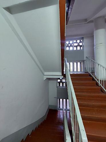 Продажа квартир: 3 комнаты, 80 м², 106 серия, 3 этаж at lalafo.kg — 18 Продажа квартир: 3 комнаты, 80 м², 106 серия, 3 этаж — 18