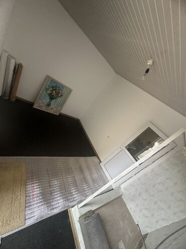 адресная табличка на частный дом: Сдаю Квартира-комната однокомнатная есть туалет,отдельно в комнате