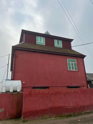Həyət evləri və villaların satışı: 7 otaqlı, 300 kv. m, Kredit var, Orta təmir
