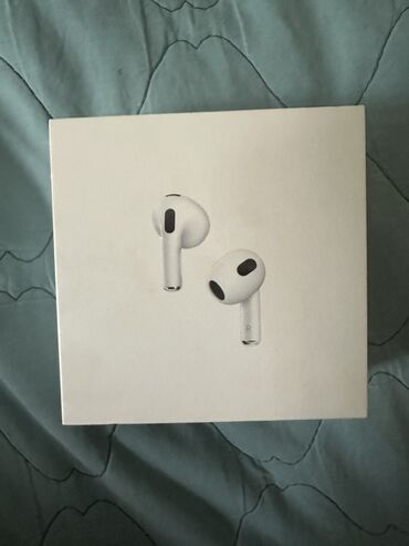 Другие аксессуары для мобильных телефонов: Наушники AirPod 3 состояние идеальное Apple AirPods третьего