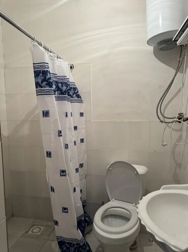 дом продаю токмок: 30 кв. м, 2 бөлмө, Жылытылган, Забор, тосулган