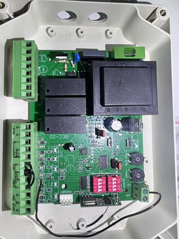 Пульты для ворот и шлагбаумов: Пульты для автоматических ворот шлагбаумов роль ворот, изготовление — 4