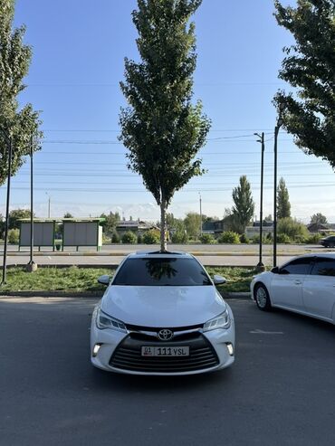 машину авто: Toyota Camry: 2017 г., 2.5 л, Автомат, Бензин, Седан