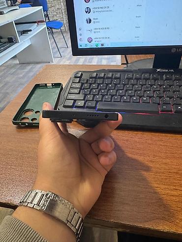 poco c51: Poco M6 Pro, 256 GB, rəng - Qara, Sensor — 2