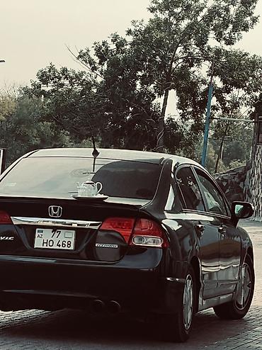 Honda: Honda Civic: 1.3 л | 2008 г. Седан — 2