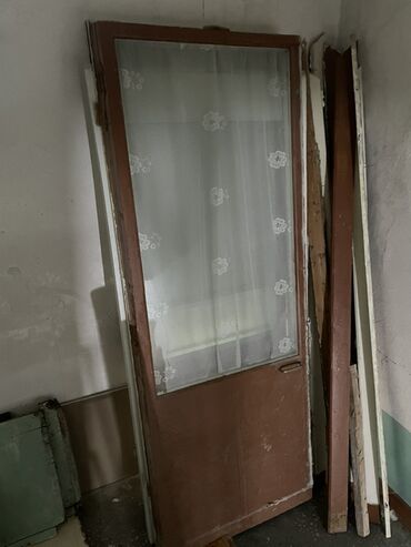 простые красивые ворота фото: Ички эшик айнек менен, Жыгач, Painted door, түсү - Күрөң