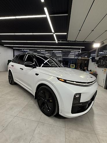 lixiang: Lixiang L7: 2023 г., 1.5 л, Автомат, Электромобиль, Кроссовер — 1