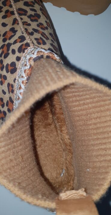 Ugg obuća: Ugg mini čizme, bоја - Braon, 40.5 — 9