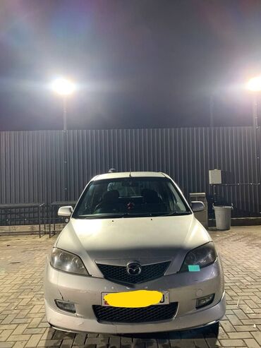 фит автомобиль: Mazda Demio: 2003 г., 1.5 л, Типтроник, Бензин, Хетчбек