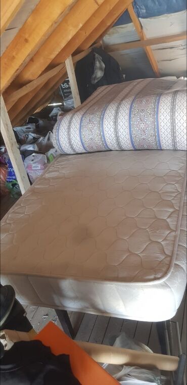 Çarpayılar: İkinəfərlik çarpayı, Bazalı, Matras ilə