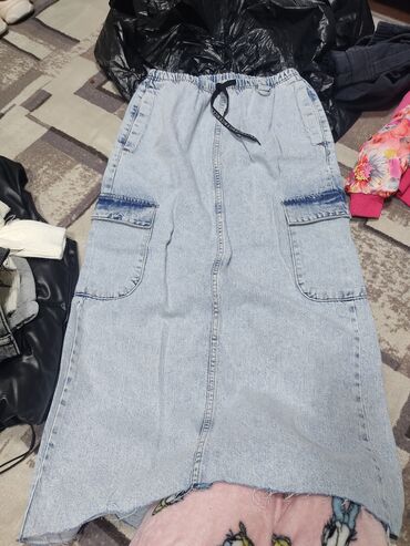 Мокасины и лоферы: За всё 2500 сом. все женские вещи на размер 42-44,вся обувь 37 at lalafo.kg — 11 Мокасины и лоферы: За всё 2500 сом. все женские вещи на размер 42-44,вся обувь 37 — 11