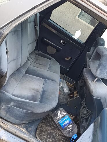 Audi: Audi 100: 1989 г., 2.2 л, Механика, Бензин, Универсал — 4