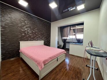 Недвижимость | Бишкек: 2 комнаты, 70 м², 106 серия улучшенная, 9 этаж, Евроремонт