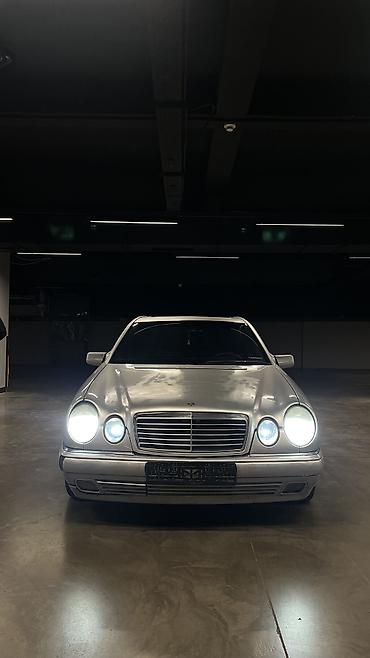 Mercedes-Benz E-Class: 1996 г., 3.2 л, Автомат, Бензин, Седан