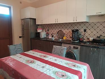 Həyət evləri və villaların satışı: 3 otaqlı, 250 kv. m, Orta təmir — 14