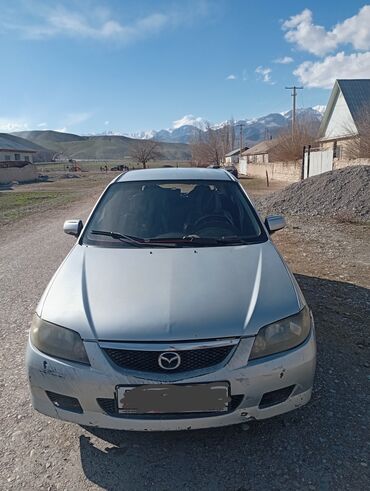 Mazda: Mazda 323: 2003 г., 1.6 л, Механика, Бензин, Хэтчбэк
