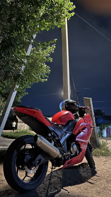 моторное масло дукати 10w30 для мотоблока: Спортбайк Ducati, 400 куб. см, Бензин, Чоңдор үчүн, Колдонулган