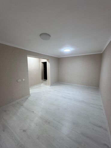 продаю 2 комнатную кв: 2 комнаты, 45 м², Хрущевка, 1 этаж, Дизайнерский ремонт