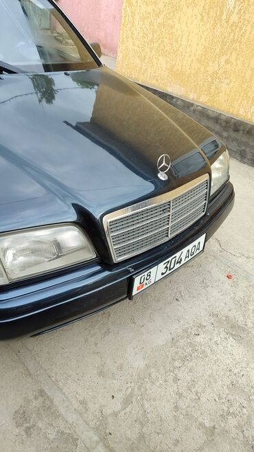 мерс флагман: Mercedes-Benz 190: 1994 г., 1.8 л, Механика, Бензин, Седан