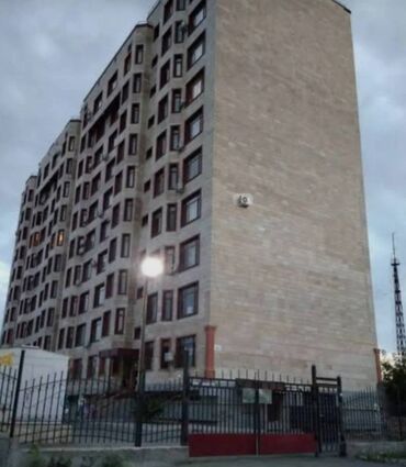 продаю дом по скрябина: 1 комната, 38 м², Элитка, 6 этаж