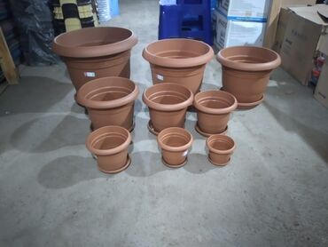 Bitkilər üçün dibçəklər: Anbardan Satiş Turkiye Istehsalidir. her model her olcude her reng — 10