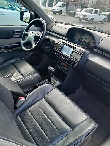 Toyota: Toyota Camry SE sedan - Korpus: sedan, qrafit/boz rəng - — 7