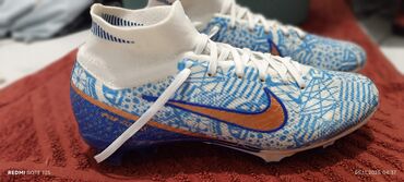 тренажеры для дома бишкек: Футбольные бутсы Nike с высокими манжетами - Тип: бутсы для игры на