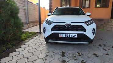 Toyota: Toyota RAV4: 2020 г., 2.5 л, Автомат, Бензин, Кроссовер