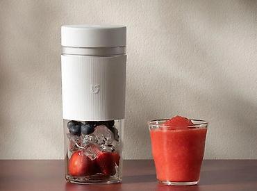 слив малолетка: Беспроводной блендер Xiaomi Mijia 2 300ml (MJZZB02PL) — 2