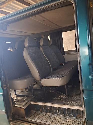 volkswagen transporter satilir: Ford 1996 il, motor 2.5 l, Furqon, İşlənmiş — 5